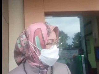 Sidang ke 4 Anne Ratna Mustika  masih kekeh untuk pisah dengan suaminya