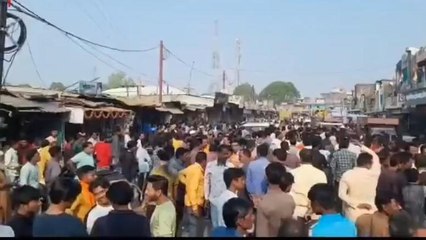 रायसेन: थाना प्रभारी ने की अन्नदाता के साथ मारपीट, किसानों ने किया चक्काजाम