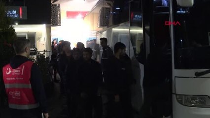 EDİRNE'DE YAKALANAN 413 GÖÇMEN ÜLKELERİNE GÖNDERİLDİ
