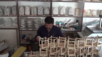 Sağlık için tuz lambası kullananlara uyarı: "Tuzların üstüne hiçbir şey yaptırmayın, iyilik getirmez, size tamamen zarar verir"