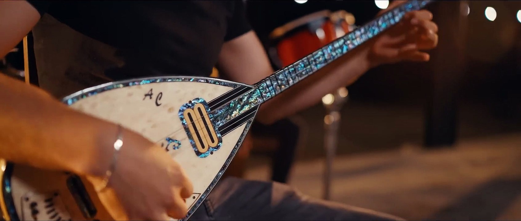 Kurtuluş Kuş & Burak Bulut - Sevmedim Deme