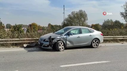 İki otomobilin çarpıştığı kazada 2 kişi yaralandı