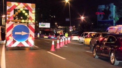 İSTANBUL MARATONU İÇİN 15 TEMMUZ ŞEHİTLER KÖPRÜSÜ VE BAZI YOLLAR TRAFİĞE KAPATILDI-ek gündüz görüntüleri