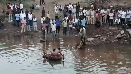 खदान में नहाने गए मामा- भांजे डूबे, 4 घंटे से सर्च अभियान जारी