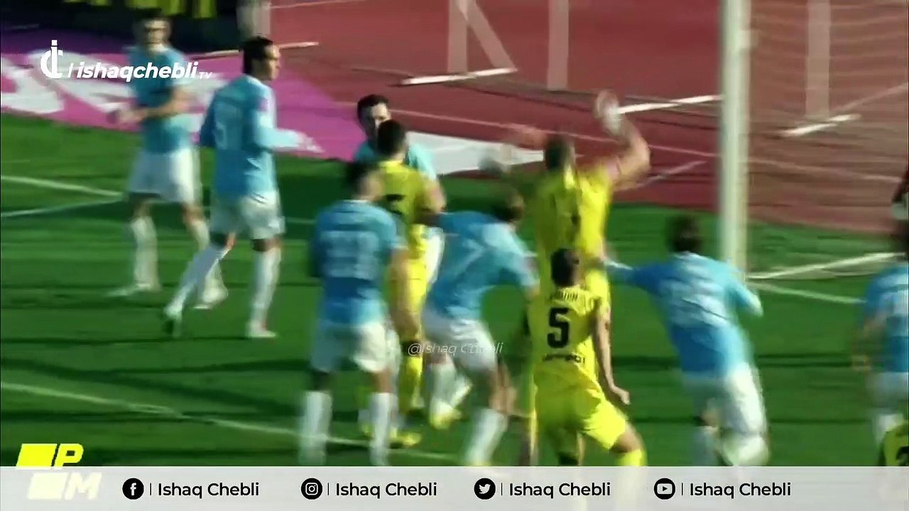 Hamache buteur et passeur avec Dnipro