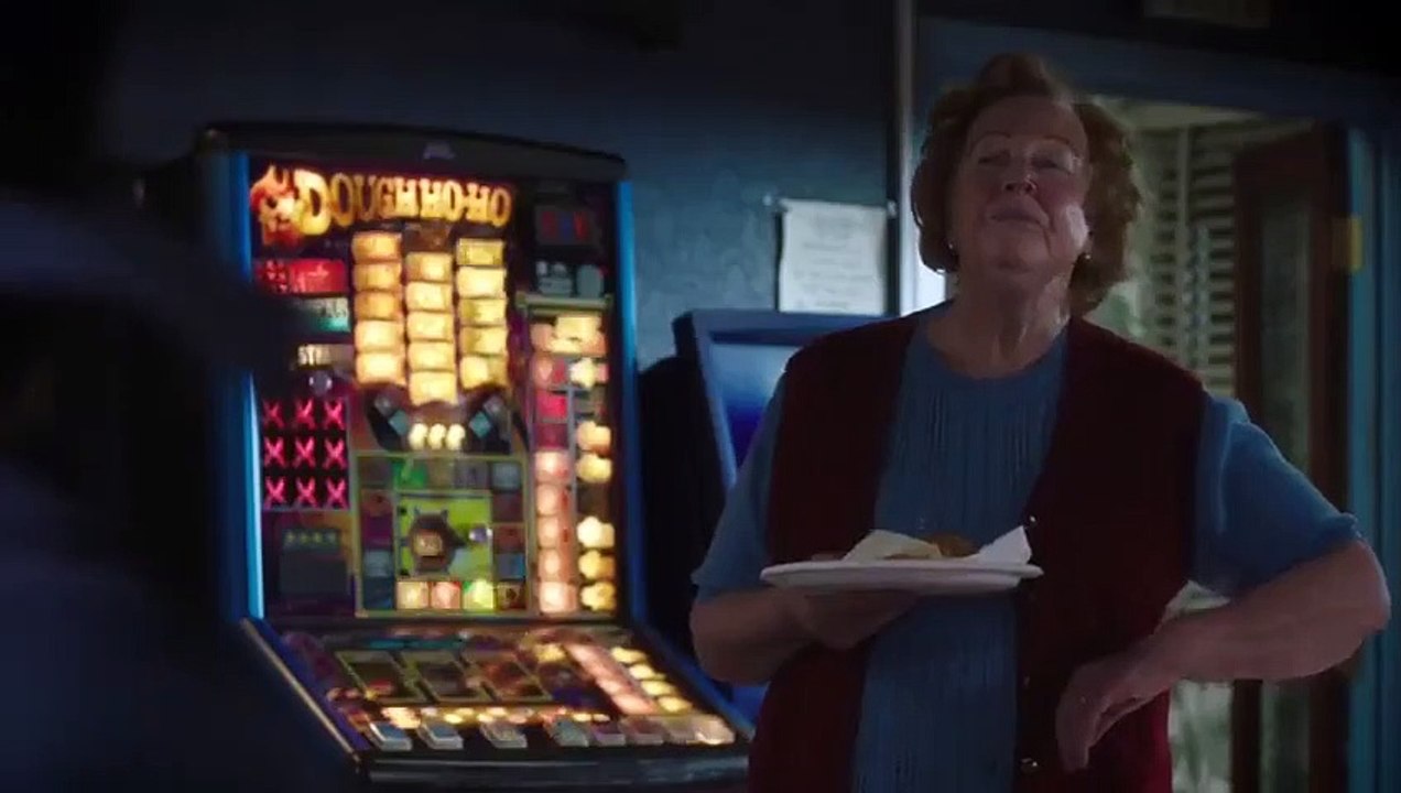 Rovers - Se1 - Ep06 - The Anniversary HD Watch HD Deutsch