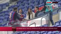 El beso entre Gerard Piqué y Clara Chía en el Camp Nou