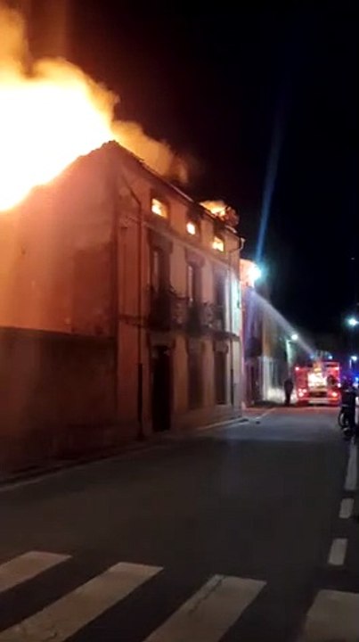 Incendio de una casa en Fuenterrebollo