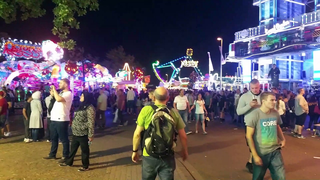 Octopus und Nessy aus der Ferne