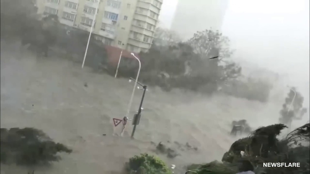 Dangerous STORM Moments Caught On Camera Must Watch video Dailymotion