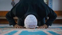 Yolcunun namaz molası talebi tartışma yarattı! Otobüs firmasının açıklaması ortalığı daha da karıştırdı