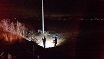 İzmir'de otomobil şarampole yuvarlandı: 1 ölü, 1 yaralı