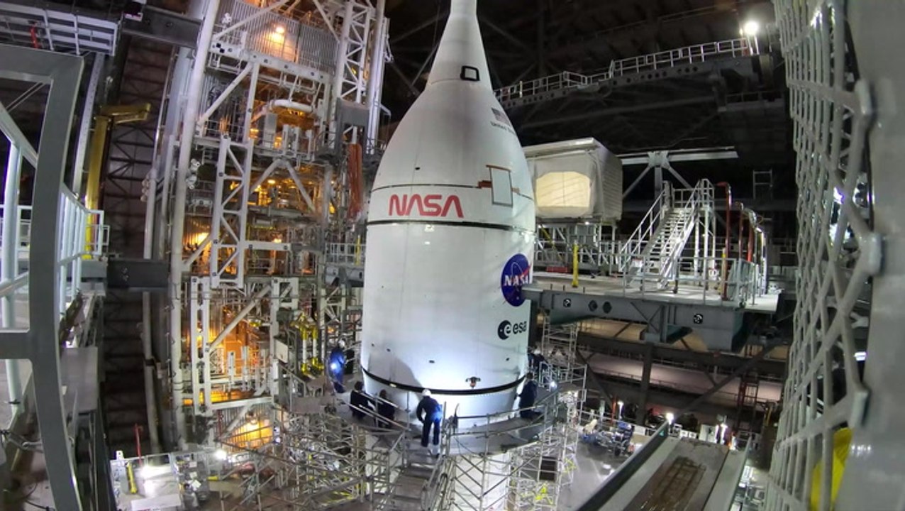 Massive Artemis 1 Rocket Stacked By NASA In Epic Time-Lapse I Space.com