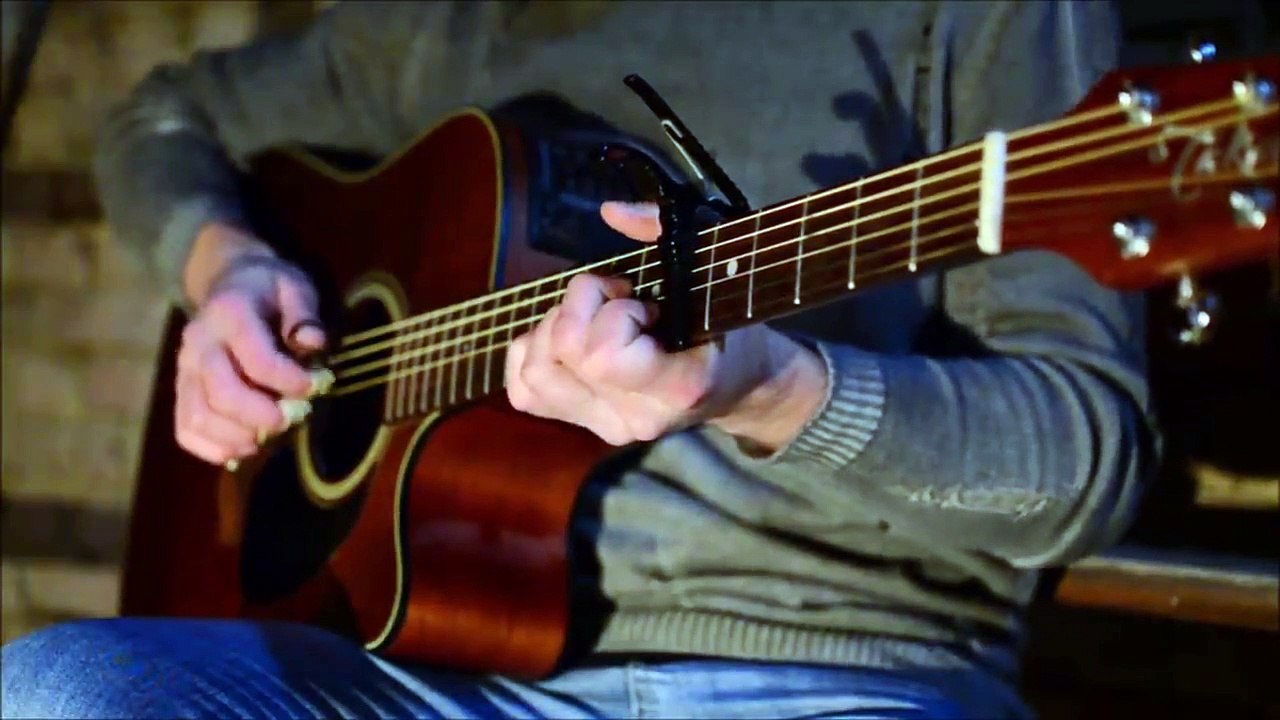 Fingerstyle Guitar - Faded (Alan Walker) Cover by Leon Alex