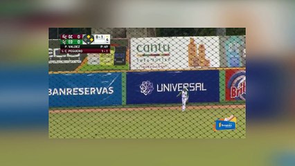 Martínez y Peguero conducen la victoria de los Gigantes sobre las Estrellas