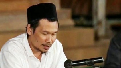 KERIKA IMAM GHAZALI DI KRITIK ULAMA DUNIA