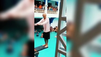 A collection of funny videos that are all over the country - Part 1