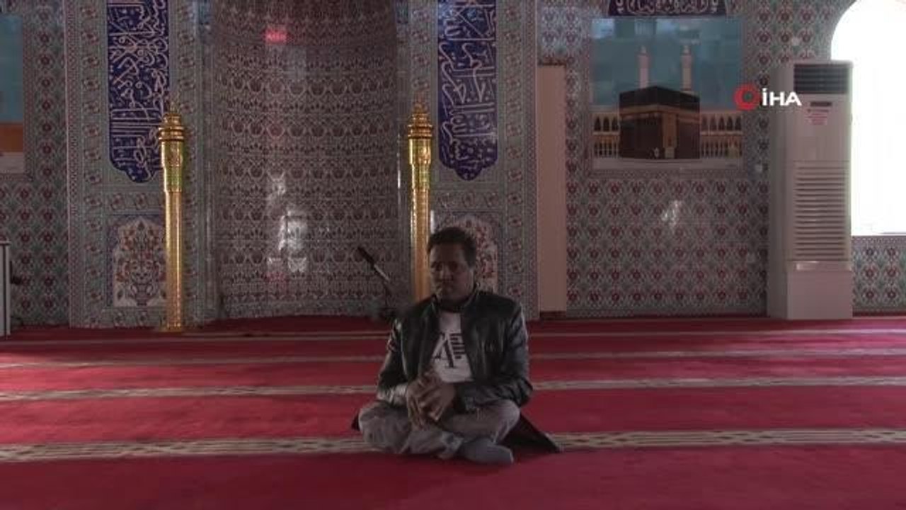 Engeline rağmen günde 5 vakit namaz kılmaya gid...