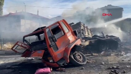 Ağrı’da tankerle çarpışan otobüs alev aldı