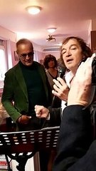 L'avocat Roland Perez lauréat du prix littéraire Cheval Blanc 2022 pour son ouvrage "Ma mère, Dieu et Sylvie Vartan" - VIDEO