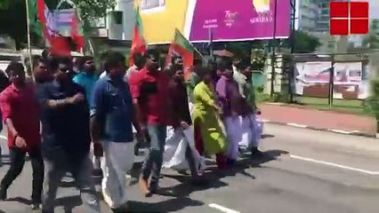 കാട്ട് കള്ളി മേയറെ ,രാജി വച്ച് പുറത്തുപോകു....ബിജെപി പ്രതിക്ഷേധം