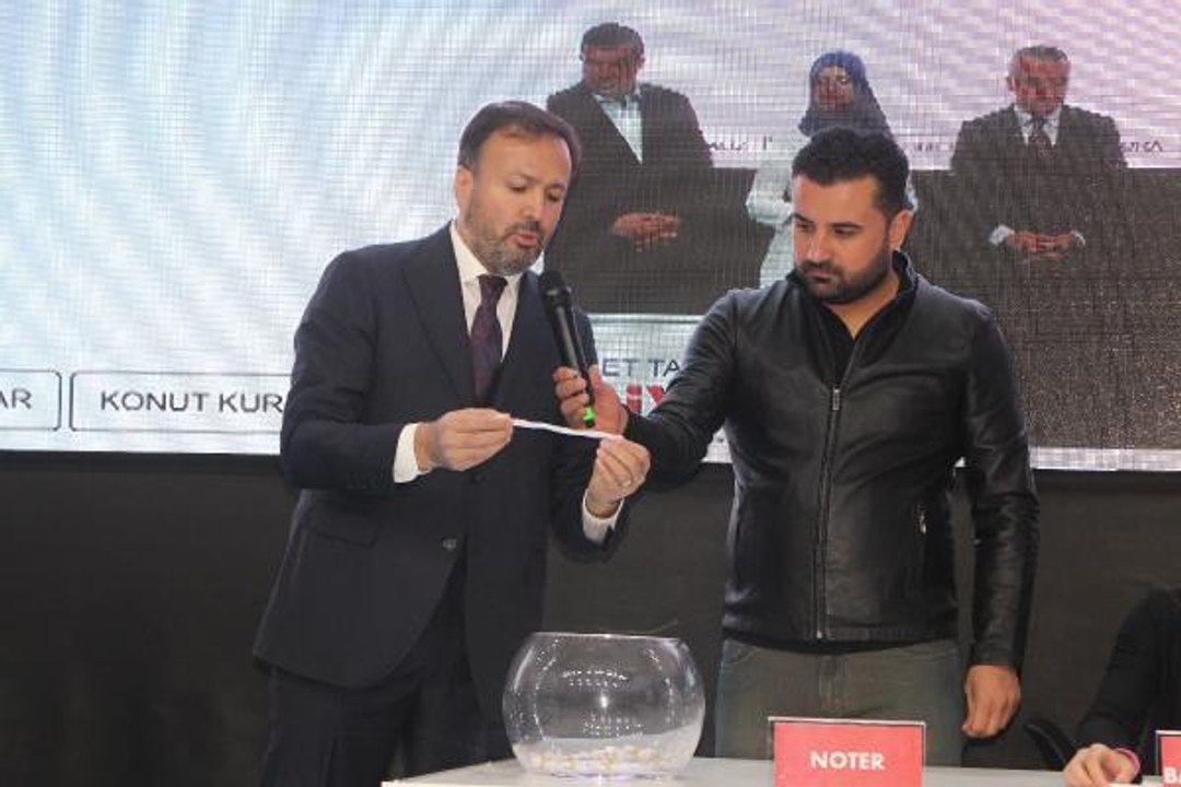 ŞIRNAK'TAKİ 'İLK EVİM, İLK İŞ YERİM' PROJESİNDE 1450 KONUTUN KURASI ÇEKİLDİ