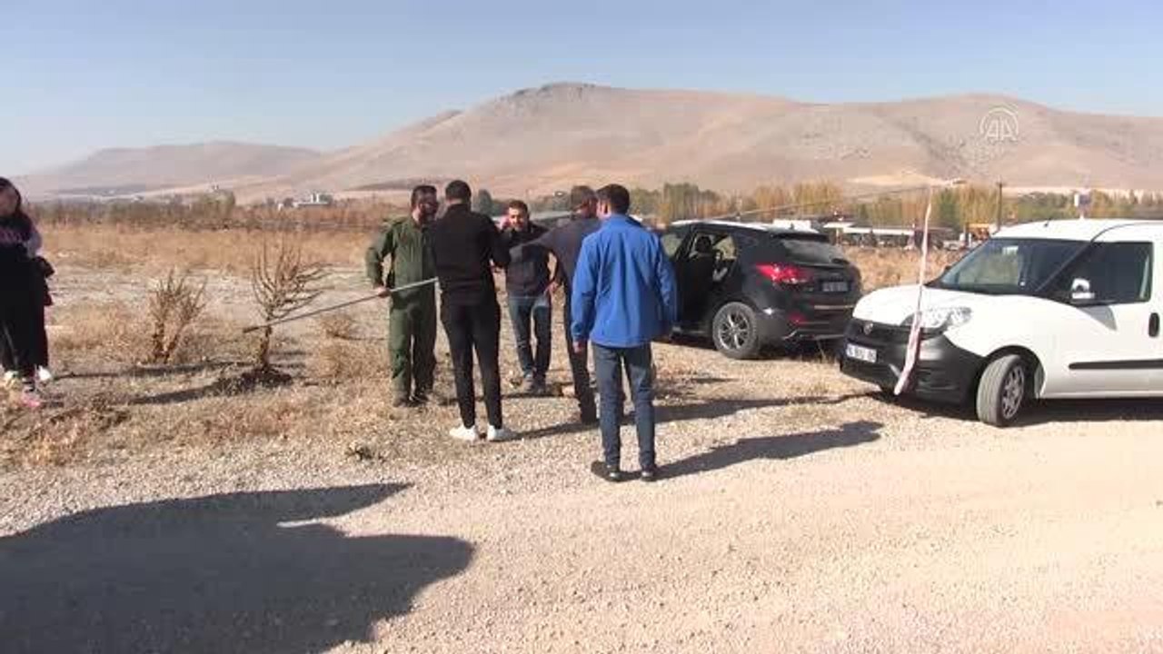 KAHRAMANMARAŞ  - Yamaç paraşütü pilotları yetiştiriliyor