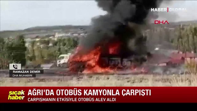 Ağrı'da feci kaza! Yolcu otobüsü ile tanker çarpıştı