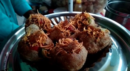 খাদ্য রসিকদের কথা ভেবে শিলিগুড়ি বাজারে এল চিকেন ফুচকা | Oneindia Bengali