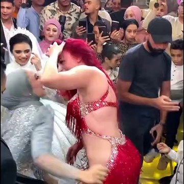 Vur patlasın çal oynasın