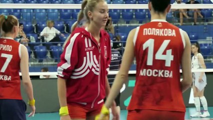 Wonderful  Volleyball Girl  Warming Up