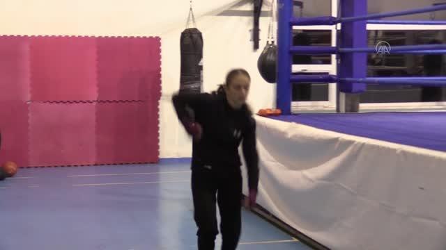 KASTAMONU - Genç Kadın Boks Milli Takımı, Dünya Şampiyonası hazırlıklarını sürdürüyor
