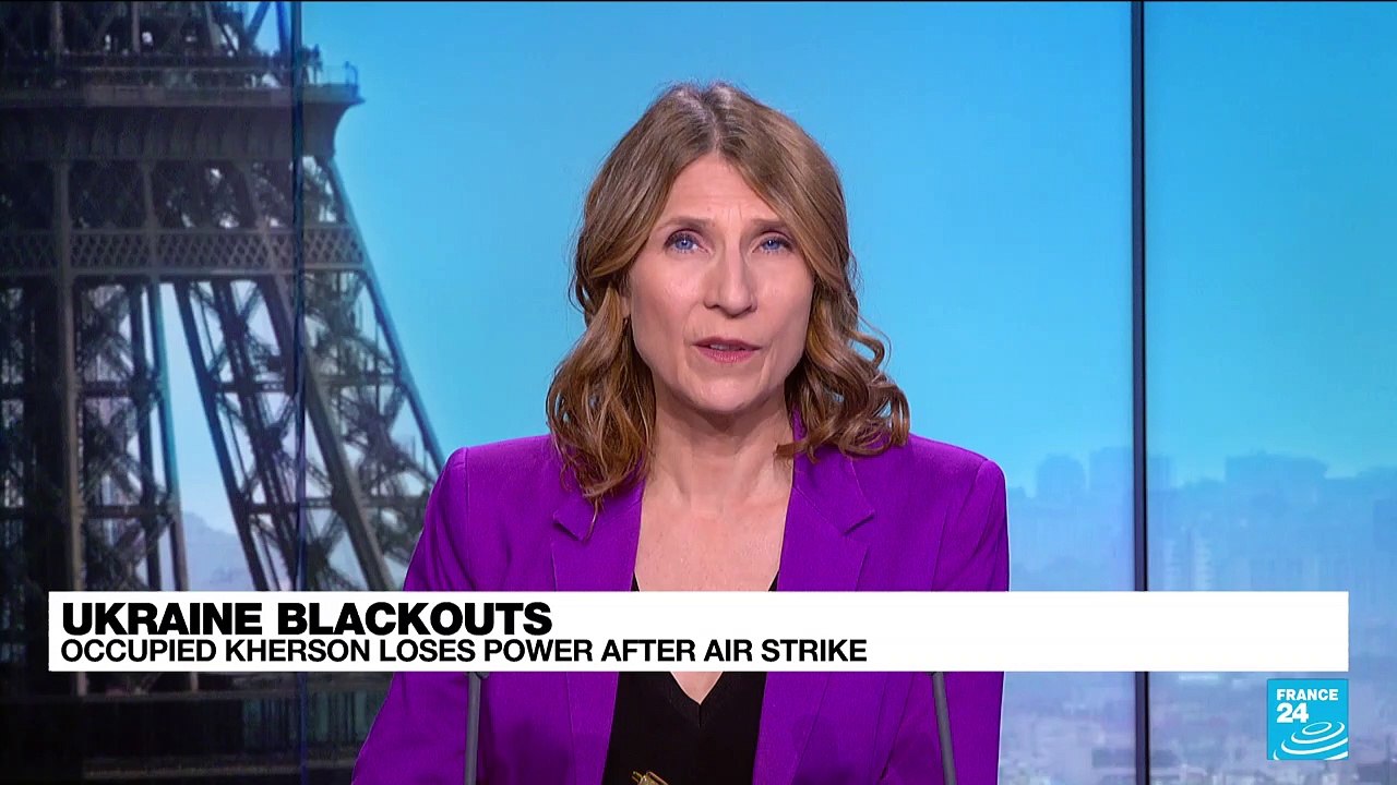 Ukraine blackouts: Zelenski warns of 'mass attacks' on power grid