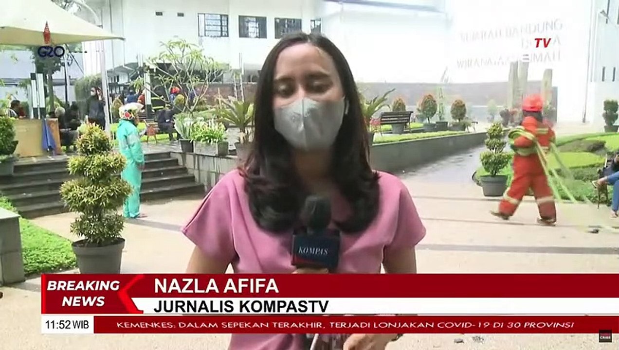 BREAKING NEWS - Kebakaran Gedung di Kompleks Balai Kota Bandung