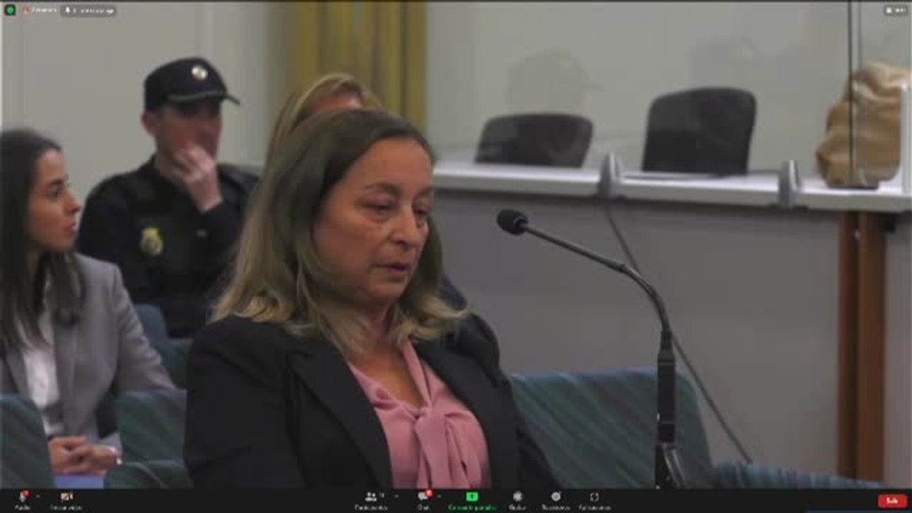 Acusada de decapitar a su marido: "En la caja no estaba la cabeza, había juguetes sexuales"