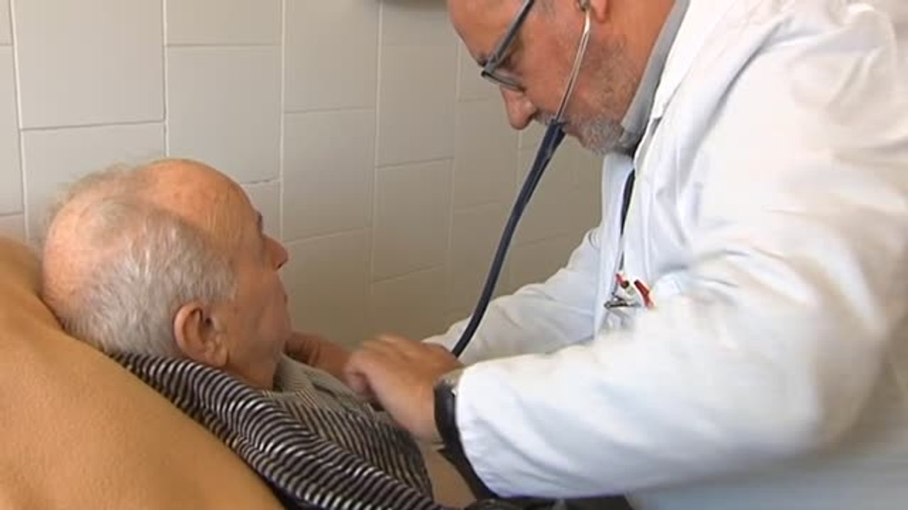 ¿Faltan médicos en España?, los expertos responden