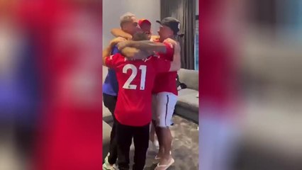 Brésil - Quand Antony laisse éclater sa joie après sa convocation pour la Coupe du monde