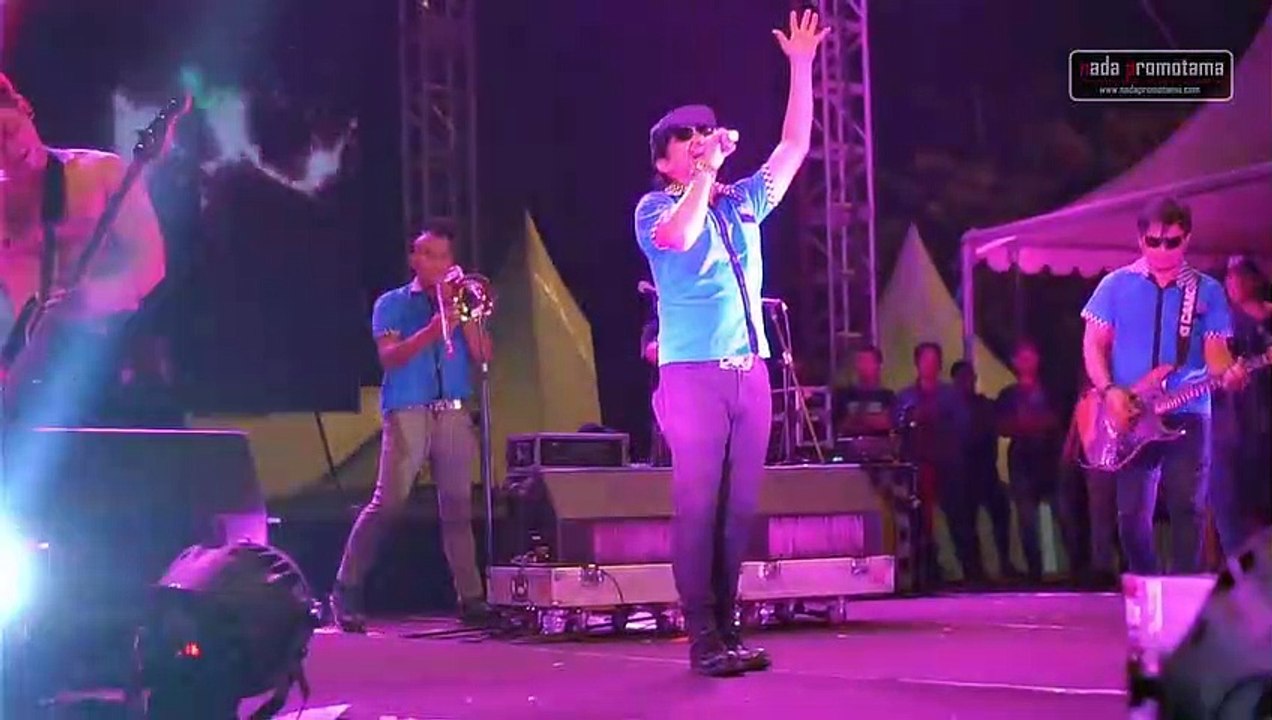 Tipe-x [Medley] - Boyband - Pacar Yang Baik - Live Konser INTERSPORT Jakarta 2017