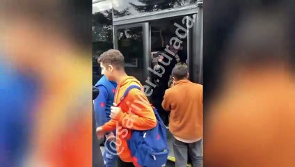 Otobüs şoföründen engelli vatandaşa küfür ve hakaret