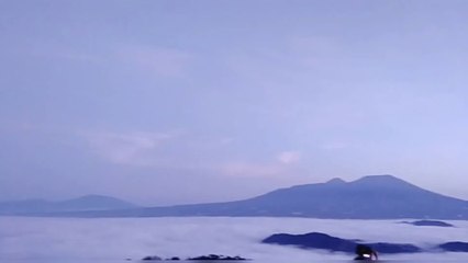 PUNCAK PEUYEUM SUKABUMI  Negeri diatas awan sukabumi