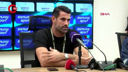 Başakşehir teknik direktörü Emre Belözoğlu basın mensubu ile tartıştı