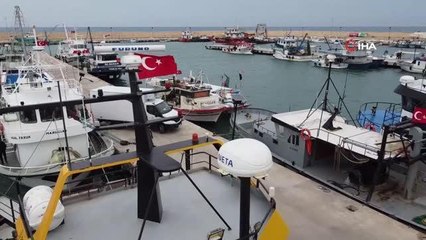 Akdeniz'de balıkçılara fırtına engeli