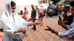 Guru Nanak Jayanti 2022: Nimrat Kaur Guru Parv पर कड़ा प्रसाद बांटते Video Viral । Boldsky