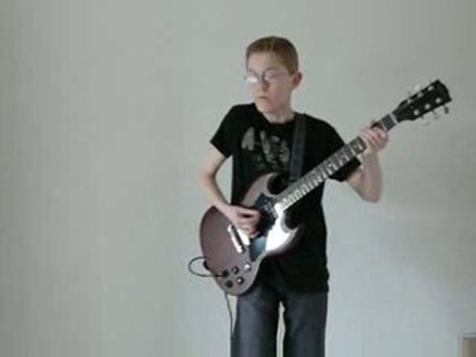 ACDC - It's a long way par Pierre