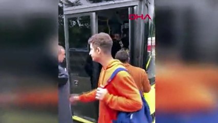 Otobüs şoföründen engelli vatandaşa küfür ve hakaret
