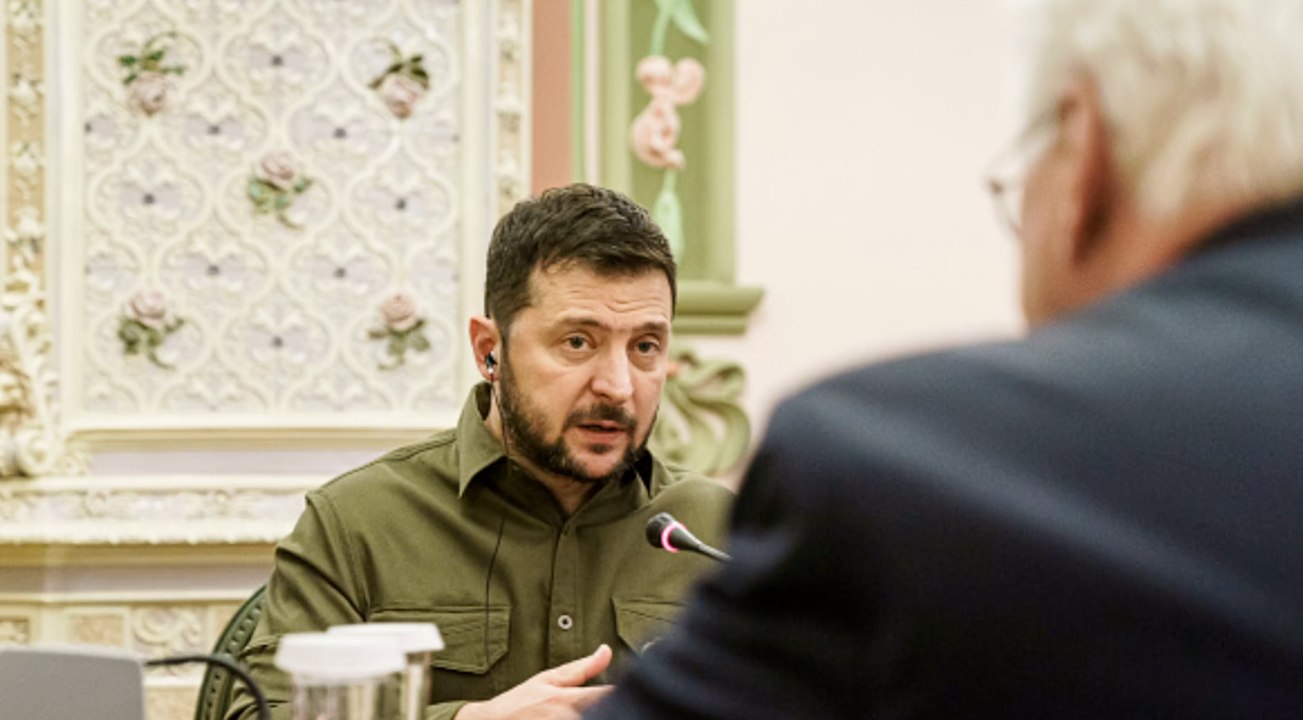 Selenskyj will Russland zu Verhandlungen zwingen