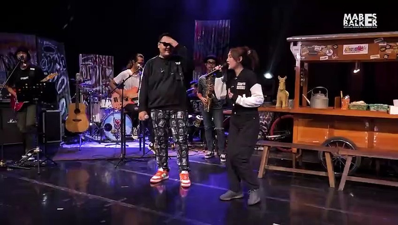 Happy Asmara X Ndarboy  Koyo Jogja Istimewa Live Perform Ngabab