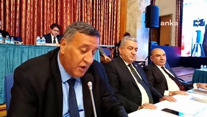 CHP'li Gürer'den bütçe görüşmelerinde 5 dakikada 22 soru!