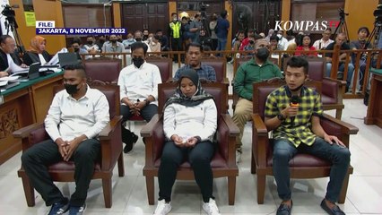 Penasehat Hukum Sambo Perlihatkan Chat Whatsapp ART Kodir dengan Yosua Soal CCTV