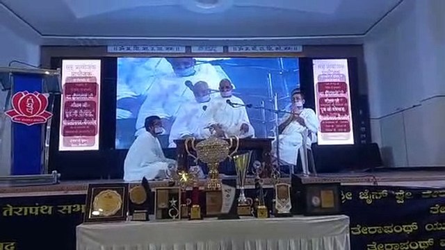 जिसकी रीढ़ की हड्डी लचीली हो वही युवा-मुनि अर्हतकुमार